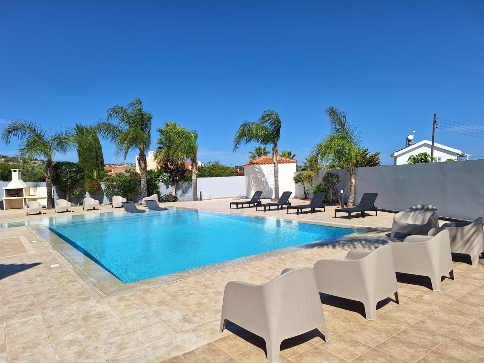 Grand Villa Lynn Seaview Ayia Napa Exterior photo